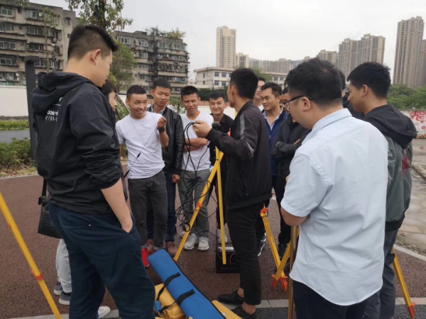成都路桥测量RTK静态测量培训